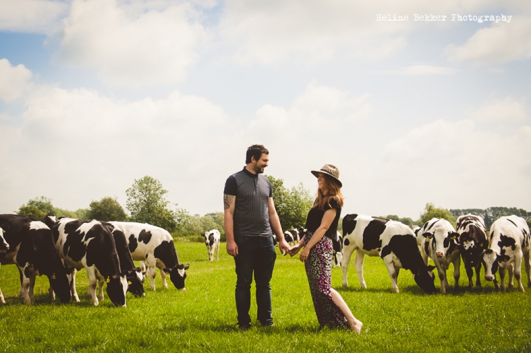 Sunny Lechlade-on-Thames engagement shoot